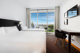 B&B HOTEL CANTANHEDE COIMBRA ***