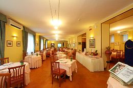 Hotel del lago Piediluco