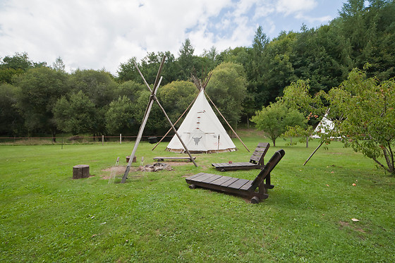 Cabanes et Tipi de l'Auvézère - photo 0
