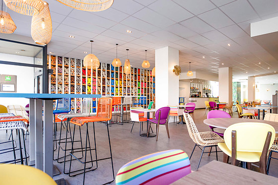 Hôtel Ibis Styles Perpignan Centre Gare - photo 2