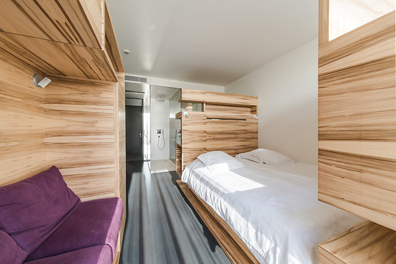 D-Hotel - photo 26