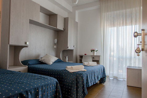 Hotel Concorde - photo 0