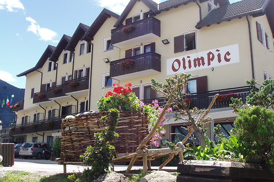 Hotel Olimpic - photo 0
