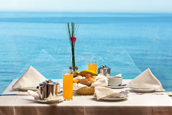 Carcavelos Beach Hotel **** - photo 1