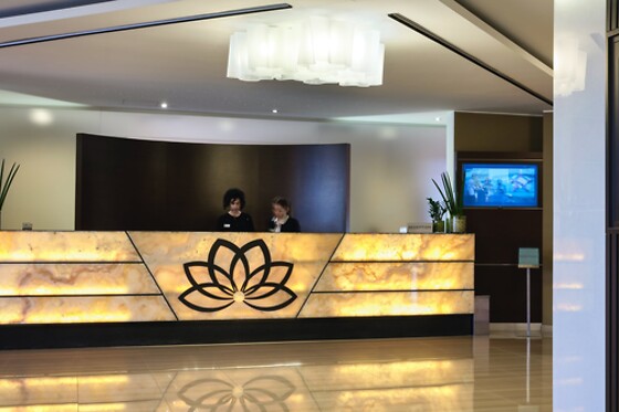 Winter Garden Hotel - photo 8
