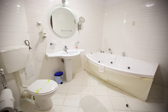 Hotel Bliss - photo 2