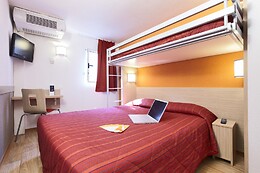 Première Classe Paris Montreuil