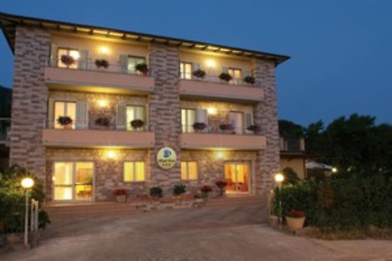 Viole Country Hotel - photo 0