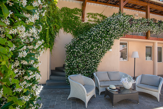 La Bastide de l'Oliveraie - photo 1