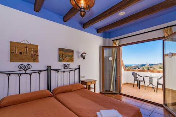 HOTEL RURAL ALMAZARA - photo 0