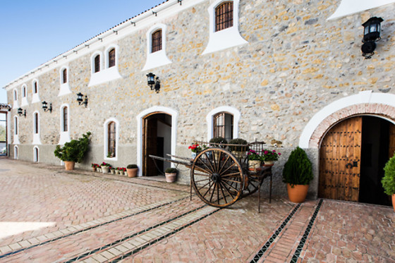 CORTIJO EL MADROÑO - photo 1