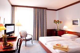 Leine Hotel GmbH